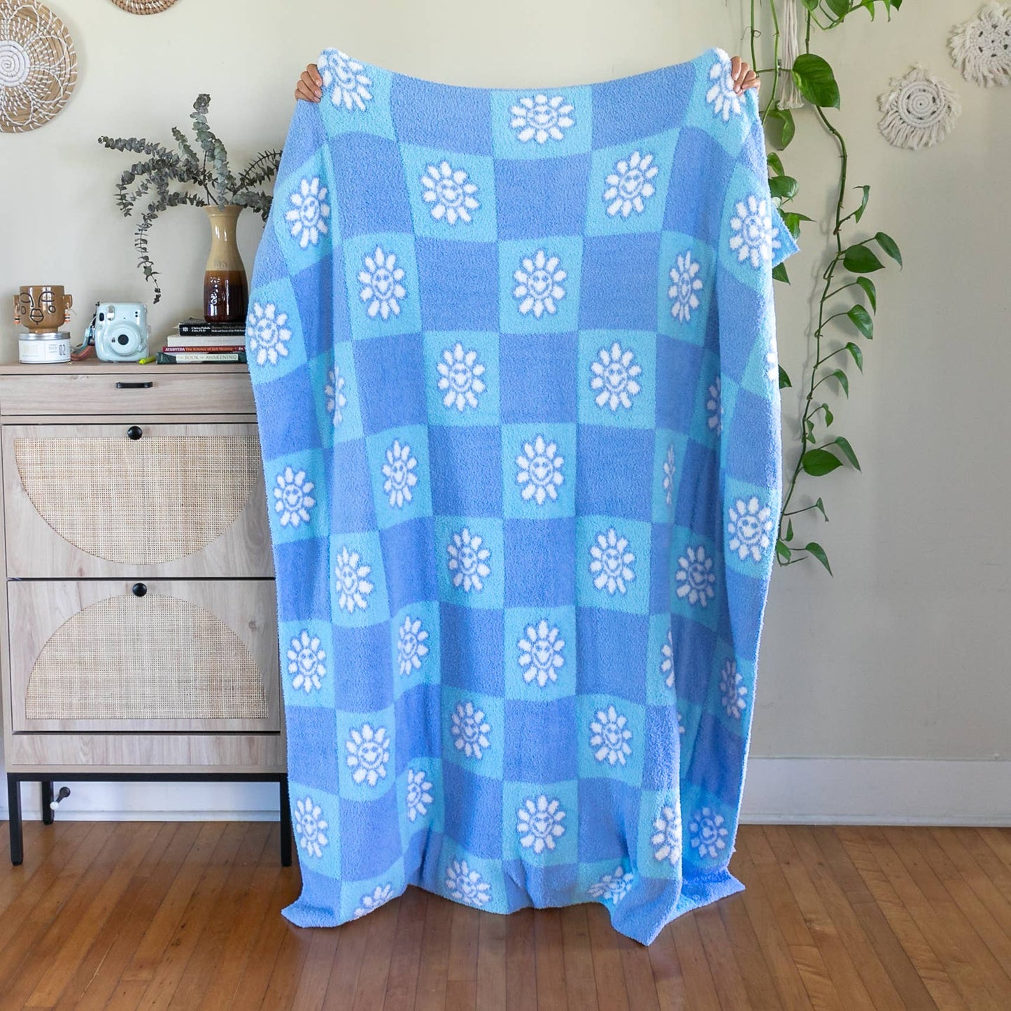 Blue Daisy Blanket