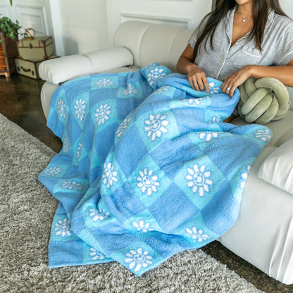 Blue Daisy Blanket