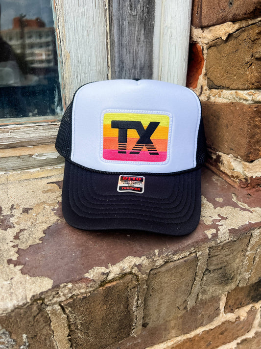 TX Horizon Patch Foam Trucker - Black/White